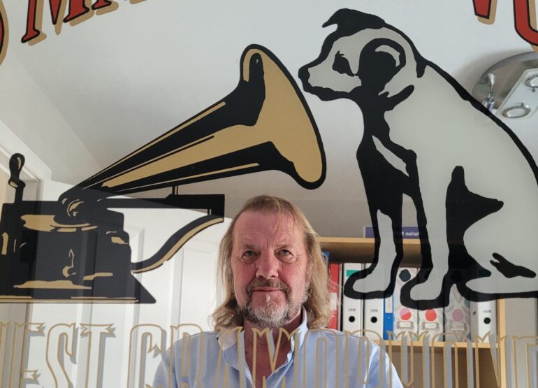 Theme and Catalogue Show